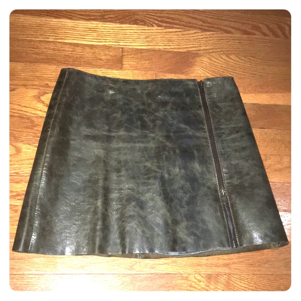DKNY vintage leather mini zipper skirt